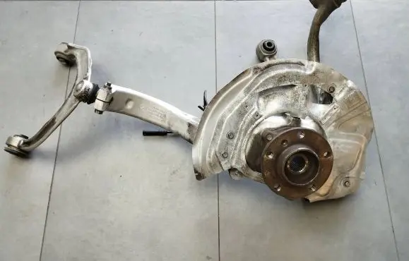 BMW X6 E71 Front wheel hub 6773784 16193510