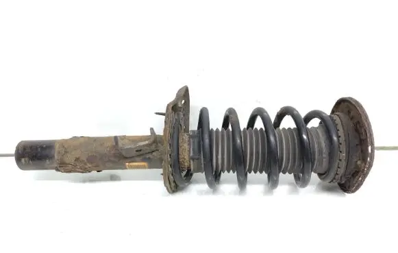 Volvo V60 Front shock absorber with coil spring 31262902
