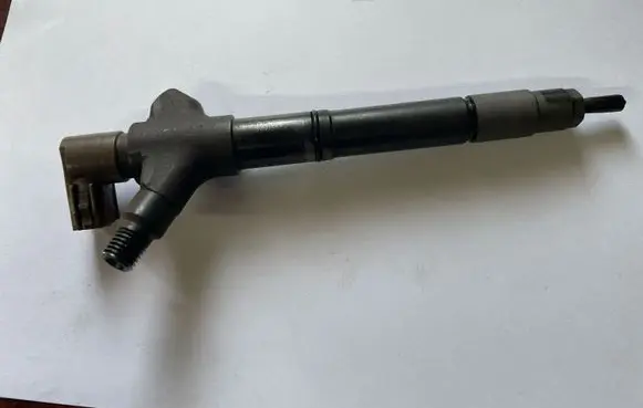 Toyota RAV 4 (XA30) Fuel injector 2367026060