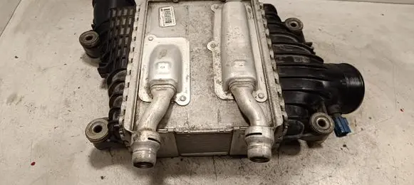 Jaguar XE Intercooler radiator GX736K775AB