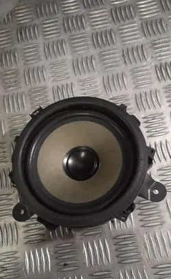 Volvo XC90 Front door speaker 8633109