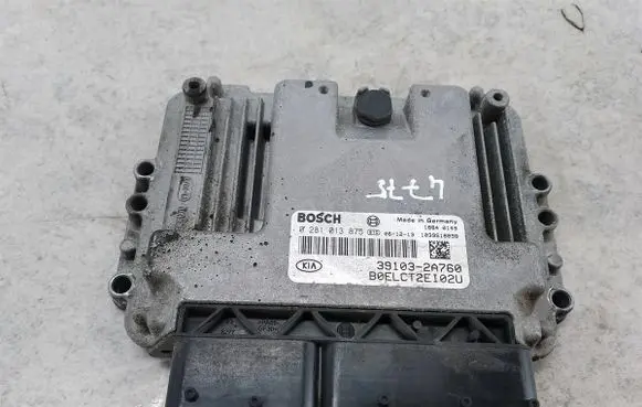 KIA Ceed Engine control unit/module ECU 391032A760