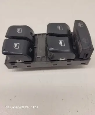 Audi A4 S4 B8 8K Electric window control switch 8K0959851D