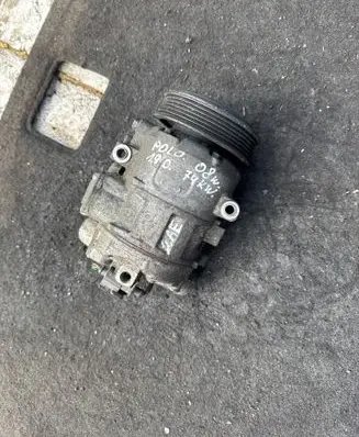 Volkswagen Polo IV 9N3 Air conditioning (A/C) compressor (pump) 6Q0820808D