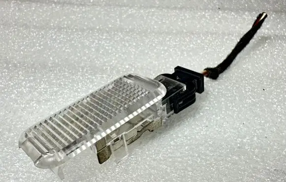 Audi A4 S4 B8 8K Other interior light 4B0947415