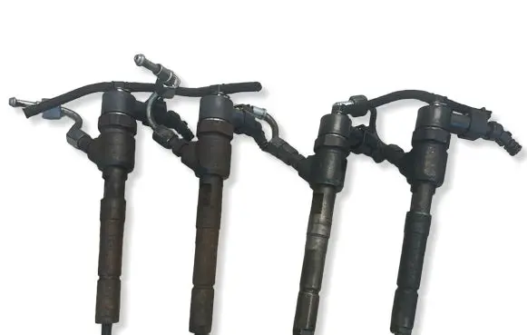 Citroen C4 I Fuel injectors set 0445110183