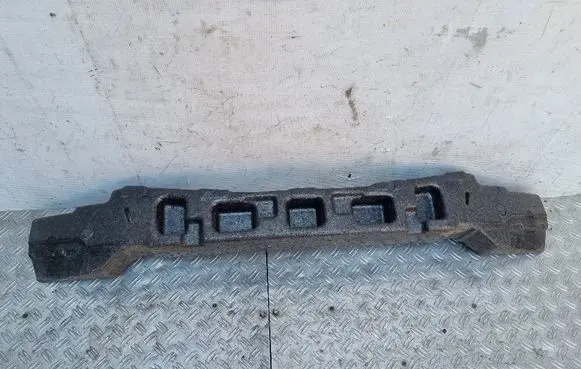 Front bumper foam support bar