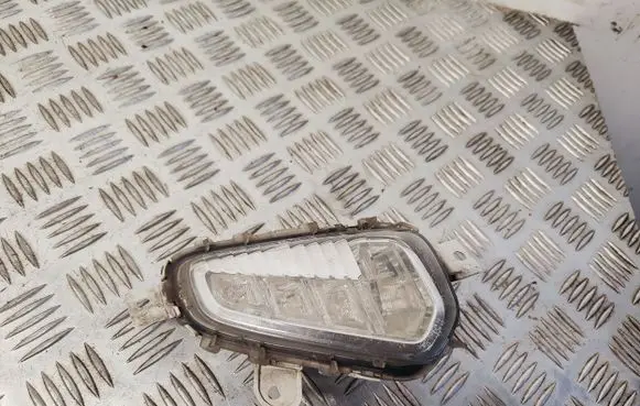 Volvo V40 Front fog light 31395922