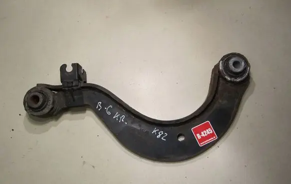 Volkswagen PASSAT B6 Rear control arm 1K0505323N