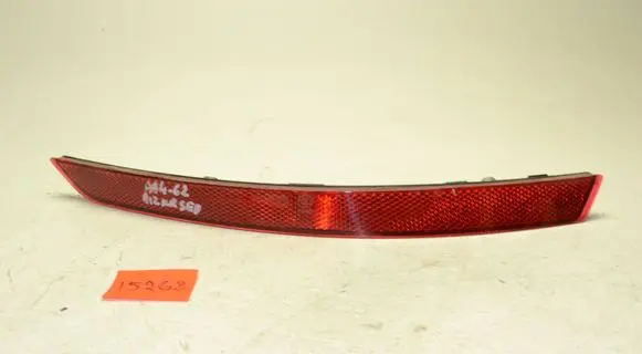 Audi A4 S4 B9 8W Rear tail light reflector 8W0945105C