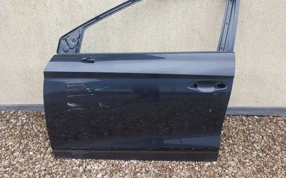 Seat Arona Front door 