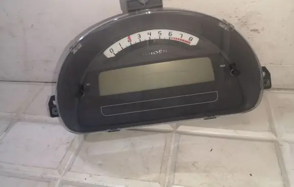 Citroen C3 Speedometer (instrument cluster) P9660225780 216787204