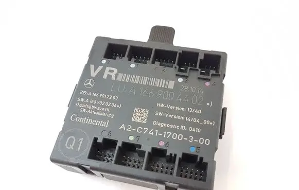 Mercedes-Benz A W176 Door control unit/module A1669004402 A1669012203
