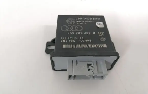 Audi Q5 SQ5 Light module LCM 8K0907357B