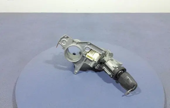 Opel Astra H Ignition lock NO501882