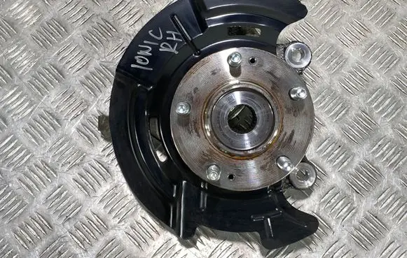 Hyundai Ioniq Front wheel hub