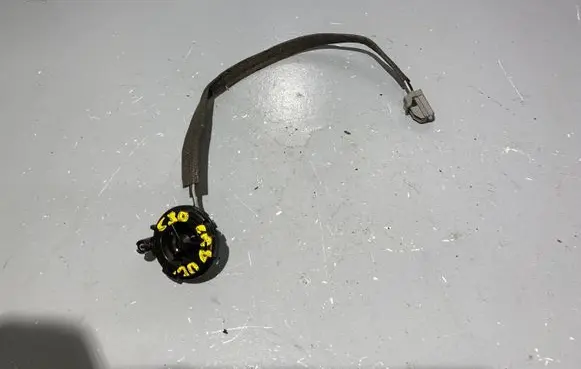 Volvo C30 Front door speaker 30752085 09W52 M5XUG