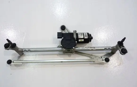 Volkswagen T-Roc Front wiper linkage and motor 2GB955023