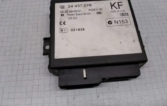 Opel Zafira A Comfort/convenience module 24437076 F005V00155 021838