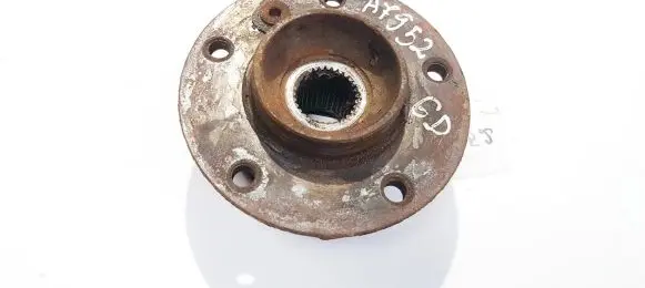 Rear wheel hub