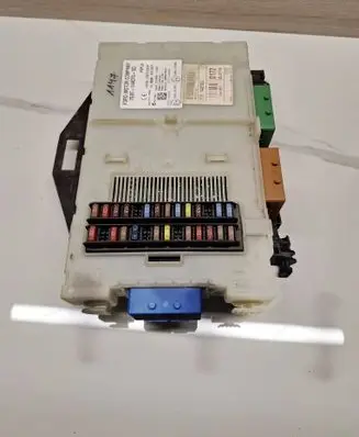 Ford Mondeo MK IV Fuse module 7G9T14A073DD 3659AF01125TP