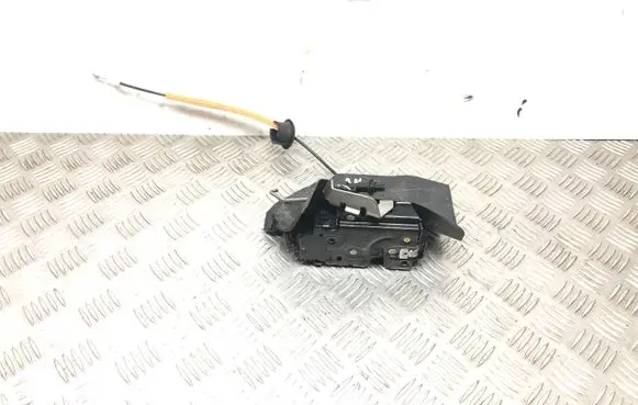 Audi A4 S4 B6 8E 8H Rear door lock PA6630FV