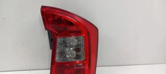 KIA Carens III Rear/tail lights