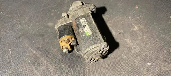Mercedes-Benz Sprinter W901 W902 W903 W904 Starter motor 0051511301
