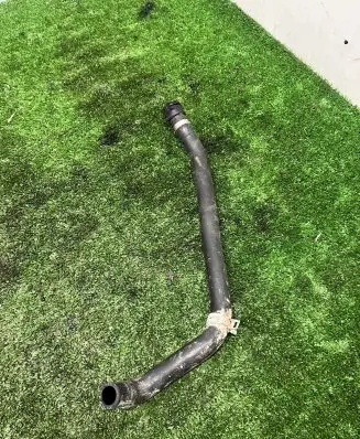 BMW X5 G05 Engine coolant pipe/hose 9398819
