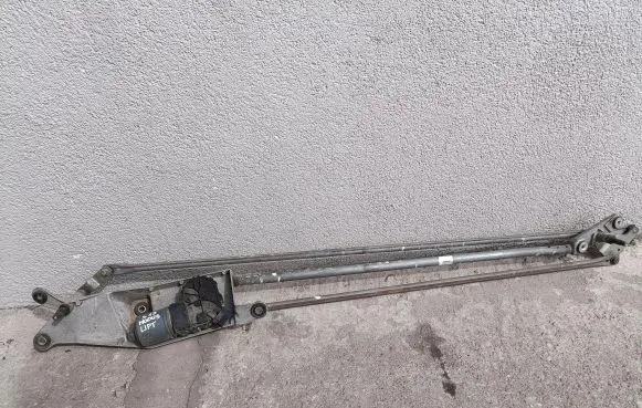 Renault Modus Front wiper linkage and motor 0390241777