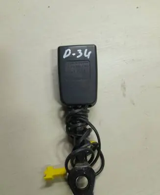 Mercedes-Benz C W204 Front seatbelt buckle A2048602369 340432590309