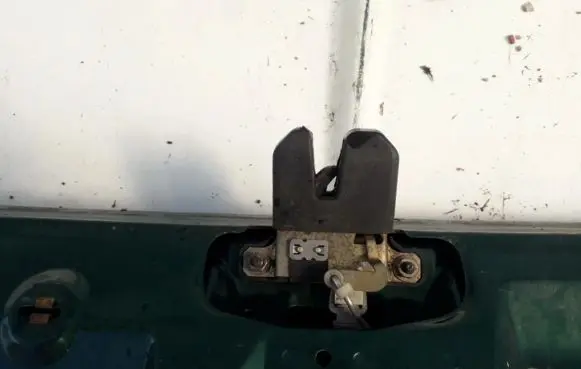 Audi A3 S3 8L Tailgate/trunk/boot lock/catch/latch