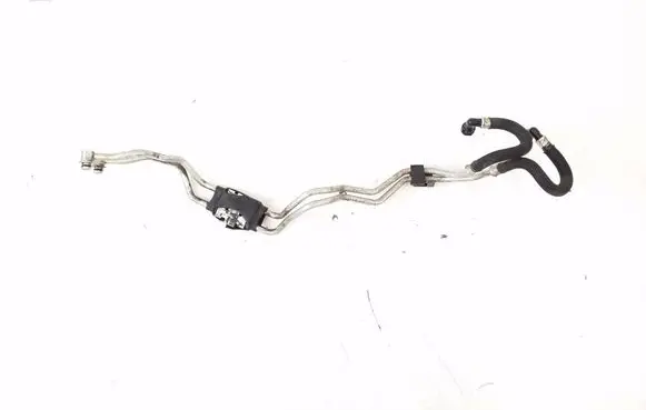 Gearbox oil cooler pipe/hose