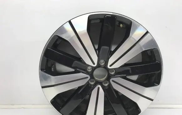 Volvo XC40 R19 alloy rim 32143627 32410701