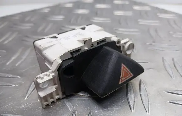 Ford Focus Hazard light switch 2M5T13A350AAKAS 2M5T13A350AA
