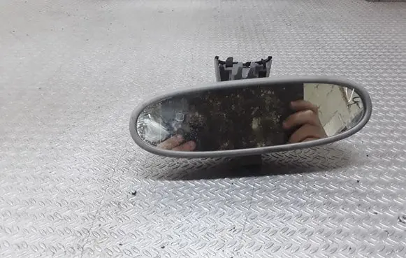 Audi A1 Rear view mirror (interior) E1020995