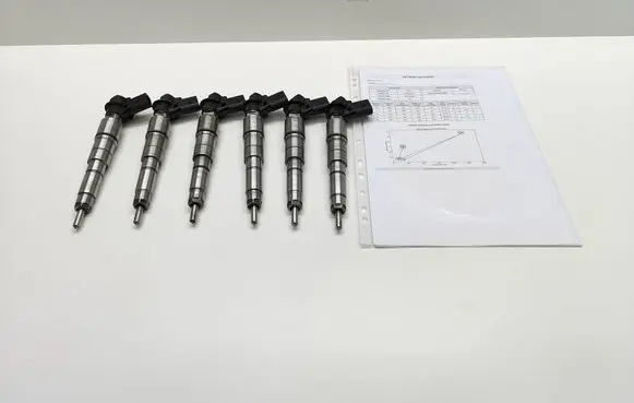 BMW 5 E60 E61 Fuel injectors set 7792721 779272104 0445115048