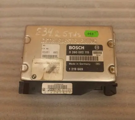 BMW 5 E34 Gearbox control unit/module 0260002115