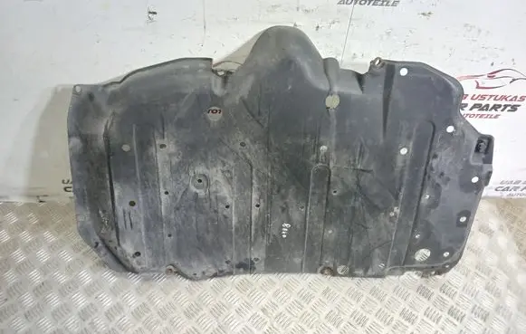 Honda Fit Fuel tank bottom protection 17733TK6A0