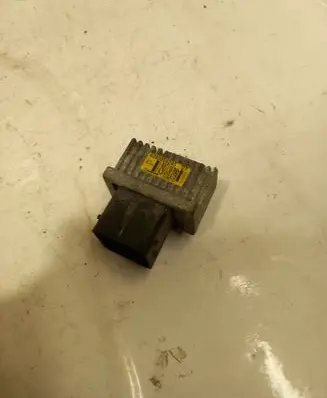 Renault Fluence Glow plug pre-heat relay 8200859243