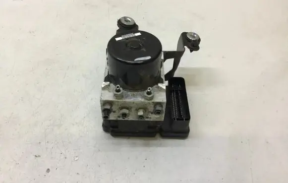 Volvo V60 ABS Pump 31400101AA 28526258203 P31400101
