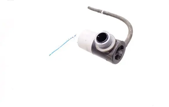 Toyota Auris 150 Headlight washer pump 30892 061120B 322392