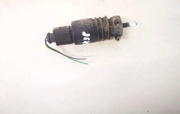 Audi A6 S6 C5 4B Windscreen/windshield washer pump