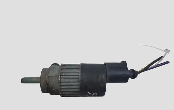 Ford Mondeo MK IV Windscreen/windshield washer pump 6M2113K082AB