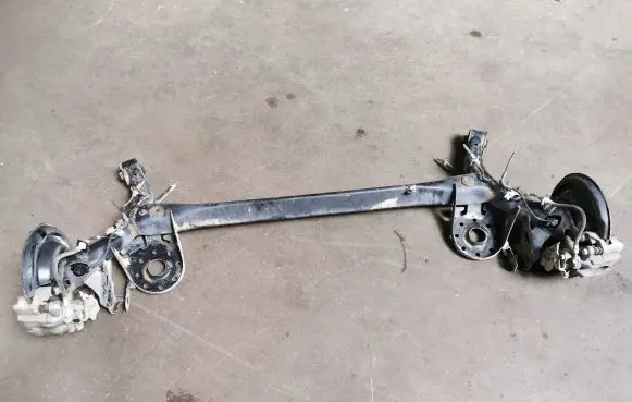 Toyota Verso-S Rear axle beam 