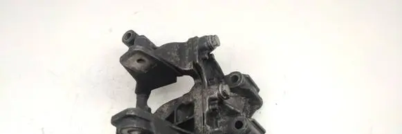 Volkswagen Transporter - Caravelle T5 Engine mounting bracket 070199343A 070199343B