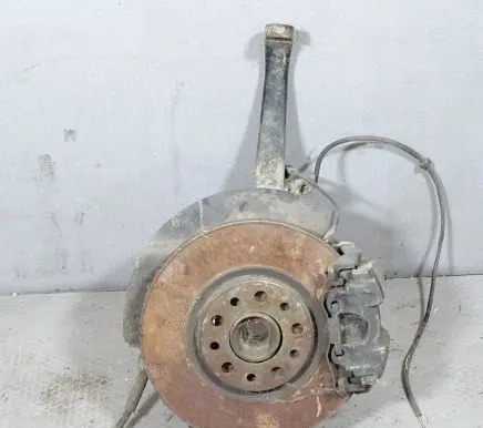 Alfa Romeo 159 Front wheel hub spindle knuckle