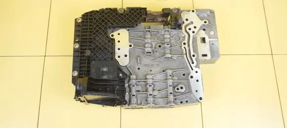 BMW 3 E90 E91 Torque split ecu control unit/module 1068427237 N47D20C