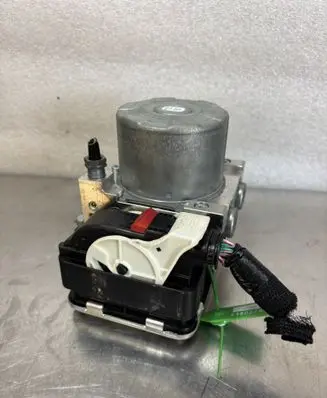 Renault Trafic III (X82) Master brake cylinder