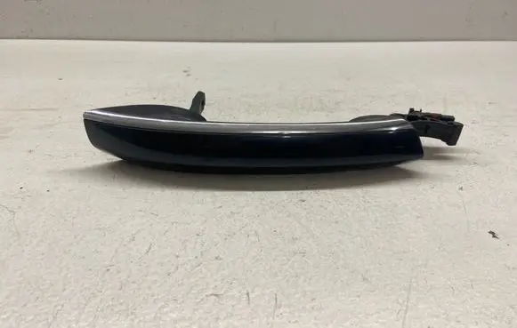 BMW 7 G11 G12 Front door exterior handle 8067738